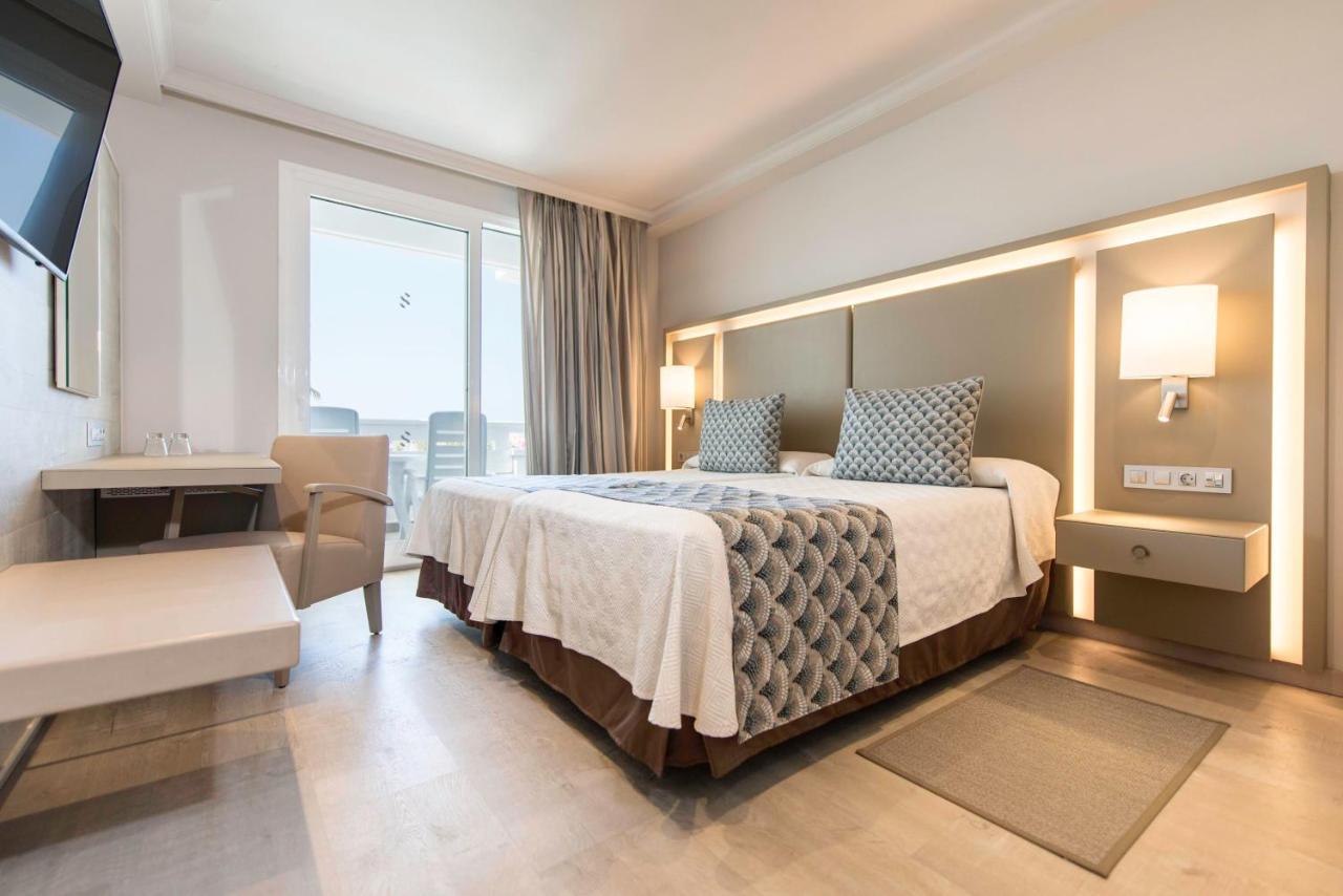 Up Room,1156324245:JPEG